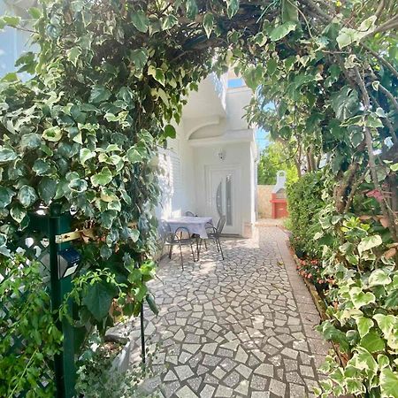 Apartmani Franciska Rab Town Exterior foto